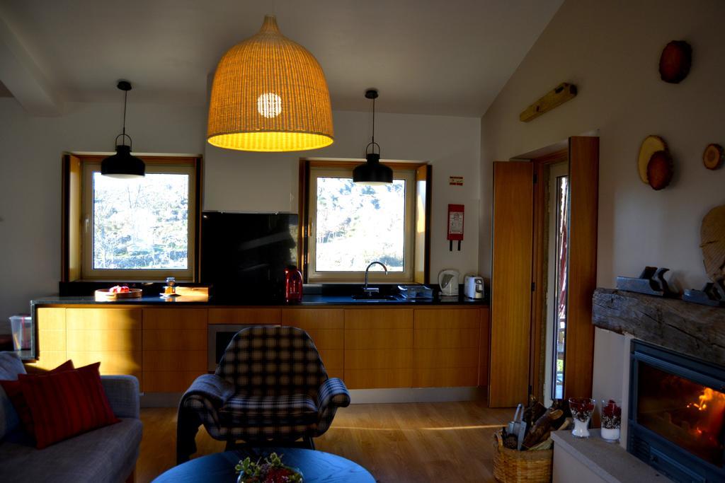 Carya Tallaya - Casas De Campo Vale das Eguas Ruang foto