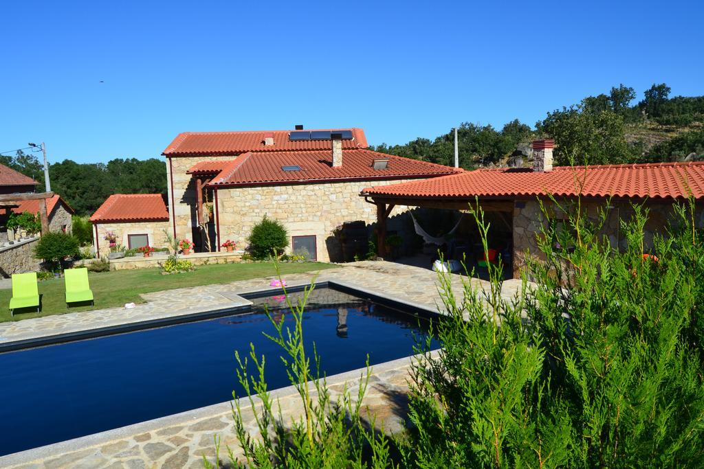 Carya Tallaya - Casas De Campo Vale das Eguas Bagian luar foto